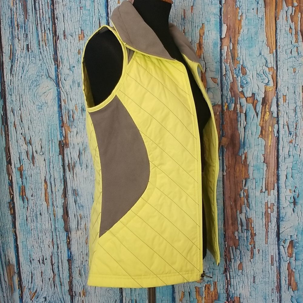 COLUMBIA Quilted Zip Front Vest - Picture 4 of 10